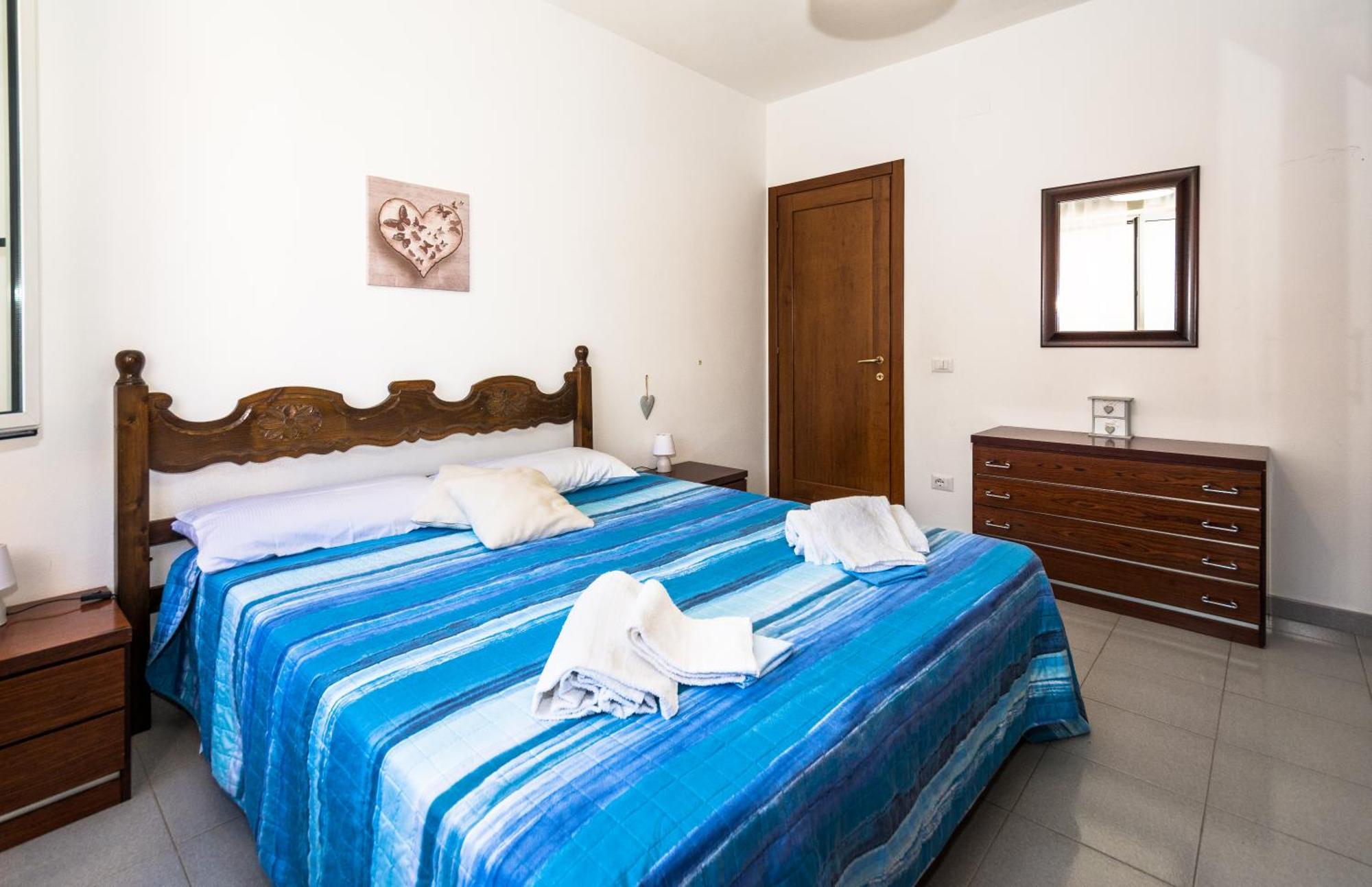 Sardinia-Holiday Casa Pesce Palla Ла-Маддалена Экстерьер фото